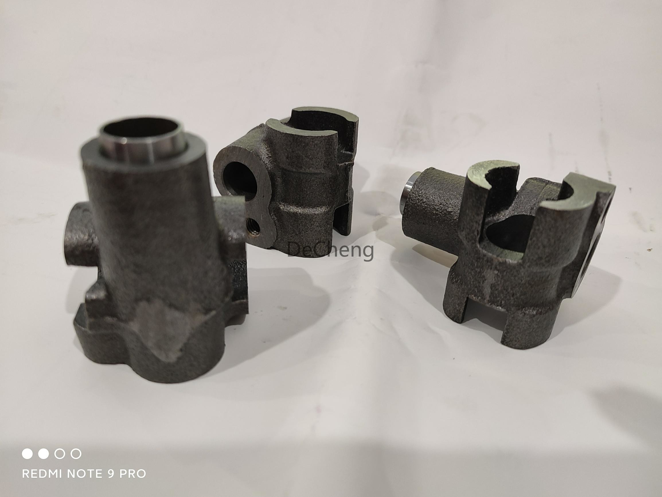 ME011258 Kobelco Engine Parts Valve Rocker Seat NO 2 6D31 6D34
