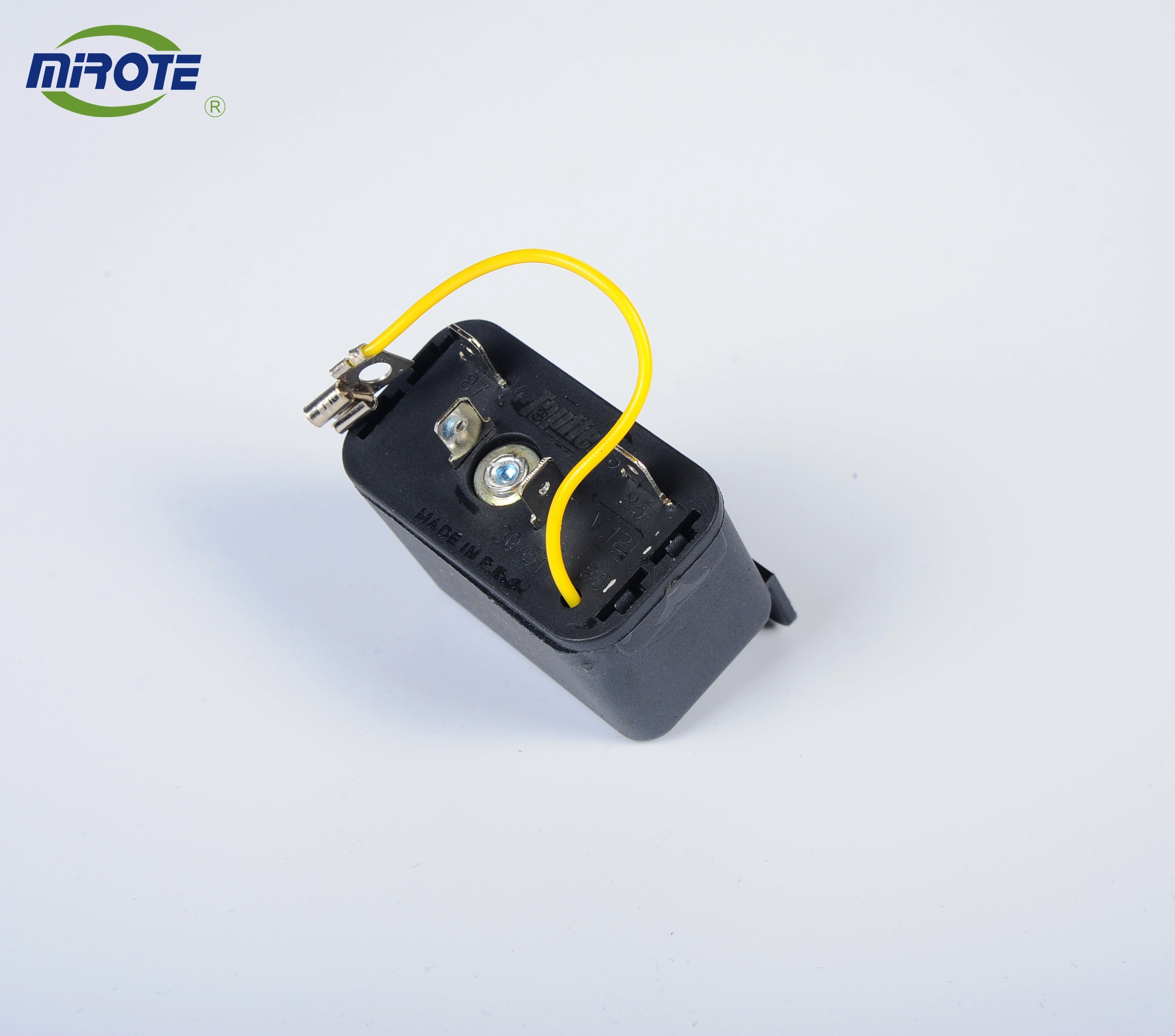 Auto Horn Relay 4pin Headlight Relay auto relay kit auto relay with harness automotive horn