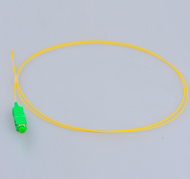 white color RoHS ISO LSZH/Low Insertion Loss and High Return Loss FC APC 0.9mm Fiber Optic Pigtail