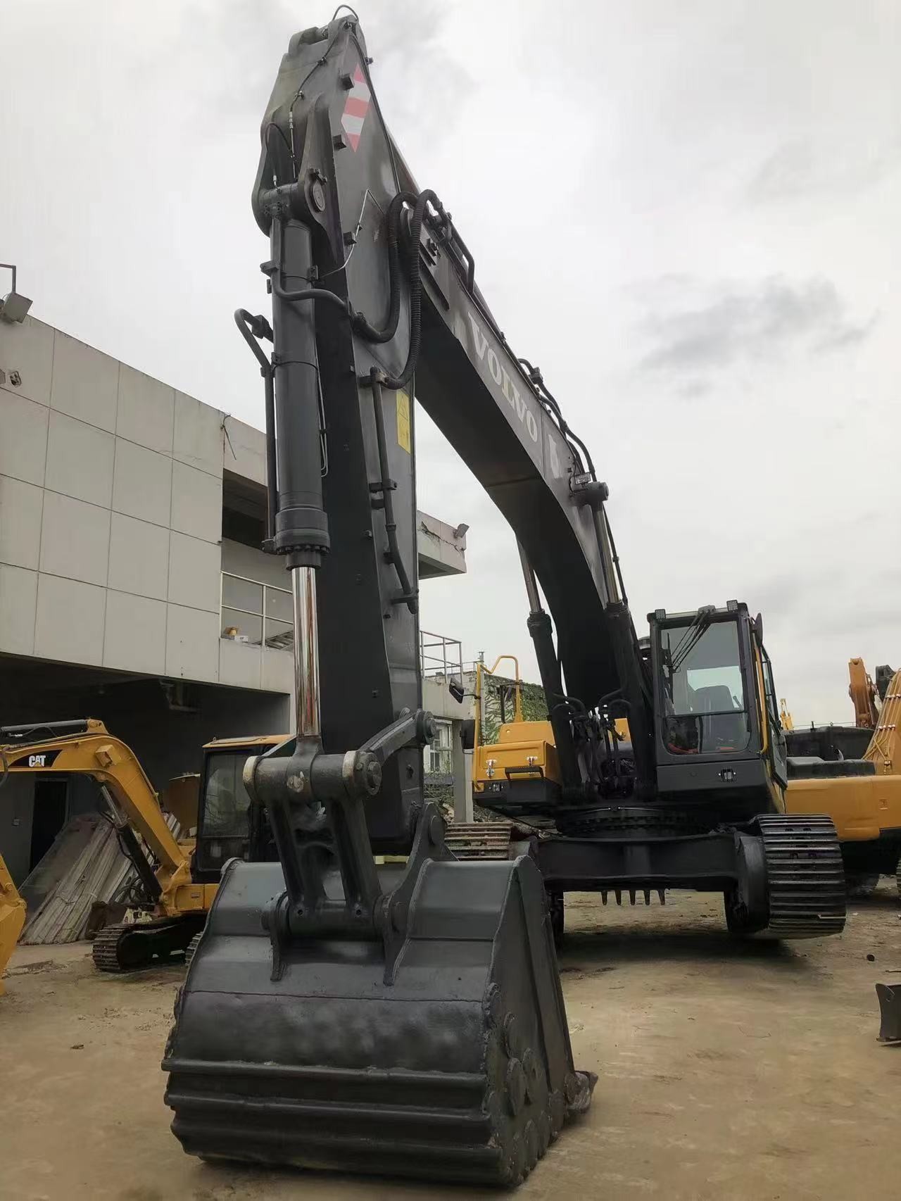 Original Volvo EC 480 Excavator 48 Ton Heavy Machinery Sweden Used Large Excavators