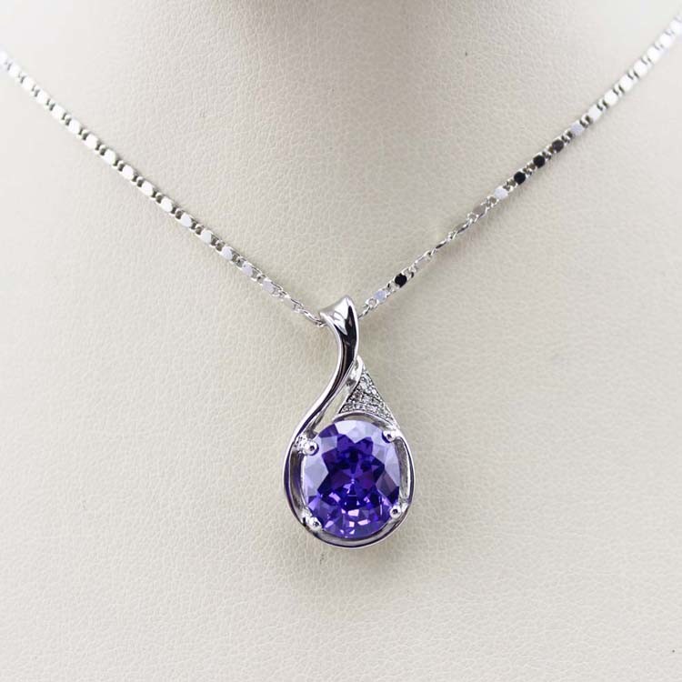 Sterling Silver 9mmX11mm Oval Purple Cubic Zirocnia Pendant (P33E)