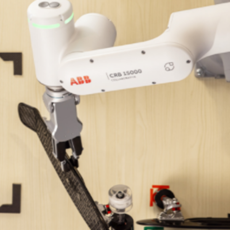 Robotic Arm 6 Axis GoFa CRB 15000 Payload 5kg For Pick And Place Robot As Collaborative Robot