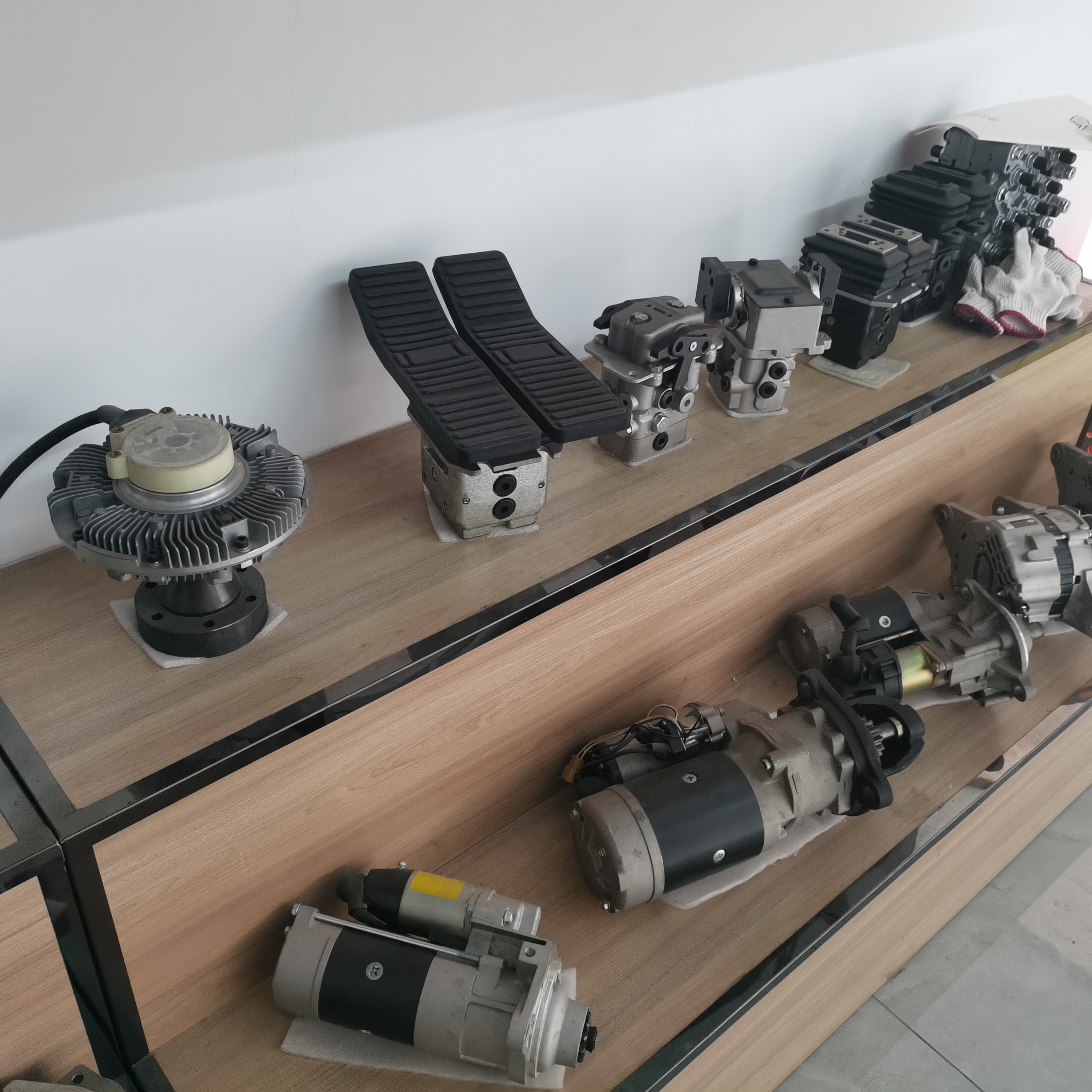 Upgrade Your Construction Works with Our Top- Excavator Monitor Display Computer Board