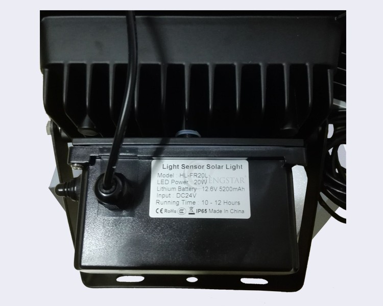 200w Solar Powered LED Flood Light For House Energy Saving Environmental Friendly