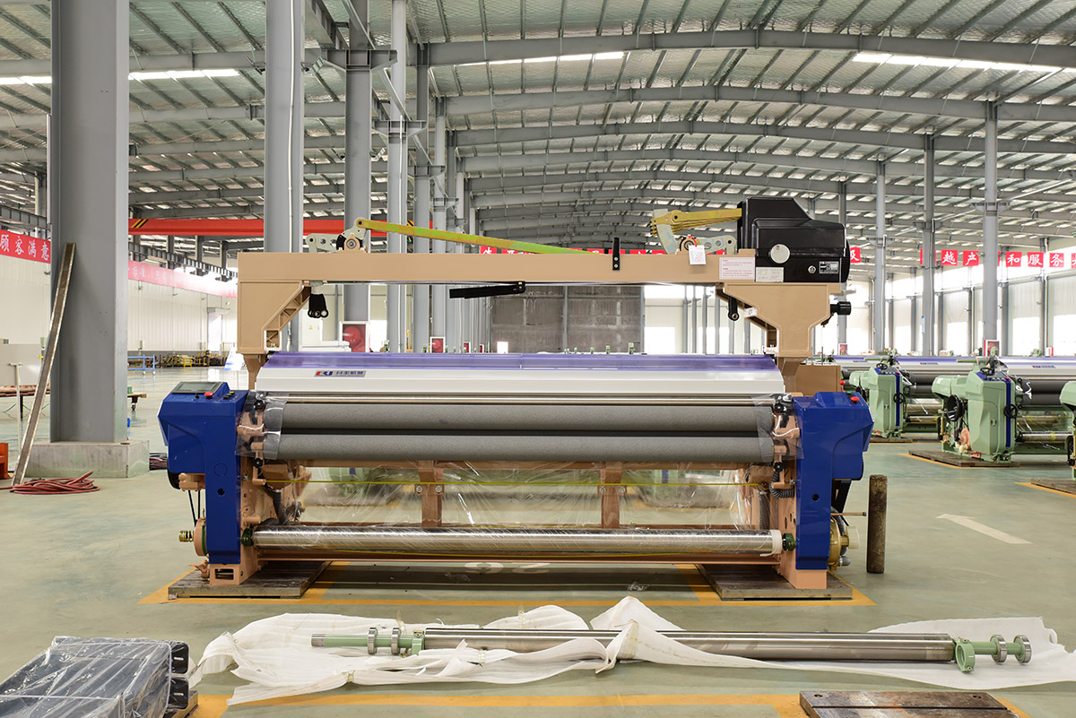 Double Beam Textile Water Jet Weaving Machine Sulzer 1000RPM Speed