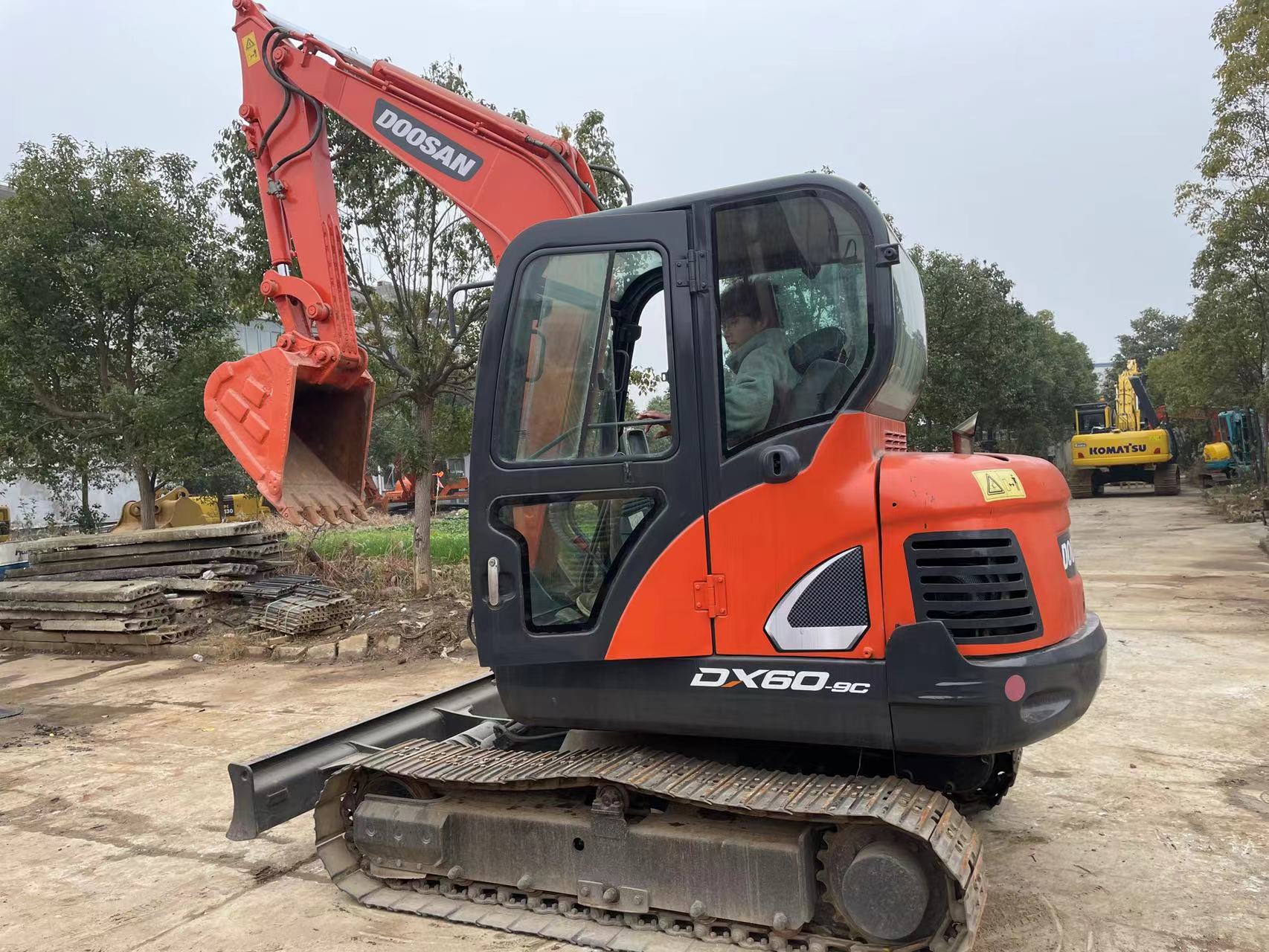 Mini excav sale for Doosan DX60 excavators mini used mini excavator