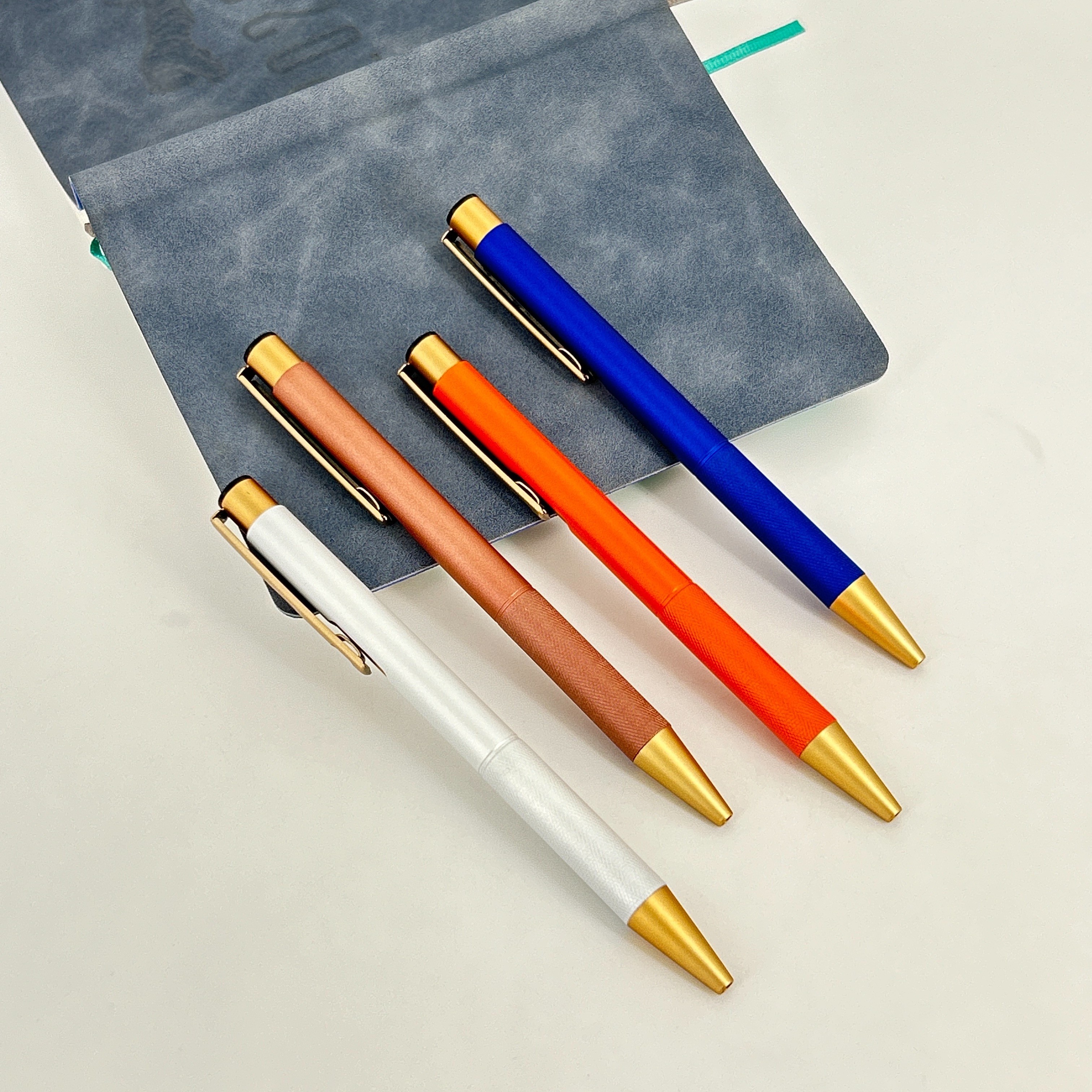 Simple Press Metal Ballpoint Pen Wholesale Matte Roller Ball Pen For Business Gifts