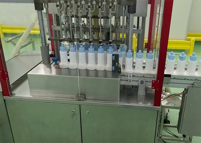 Fluid Filling And Capping Machine , Cosmetic Packaging Equipment Skin Care Emulsion