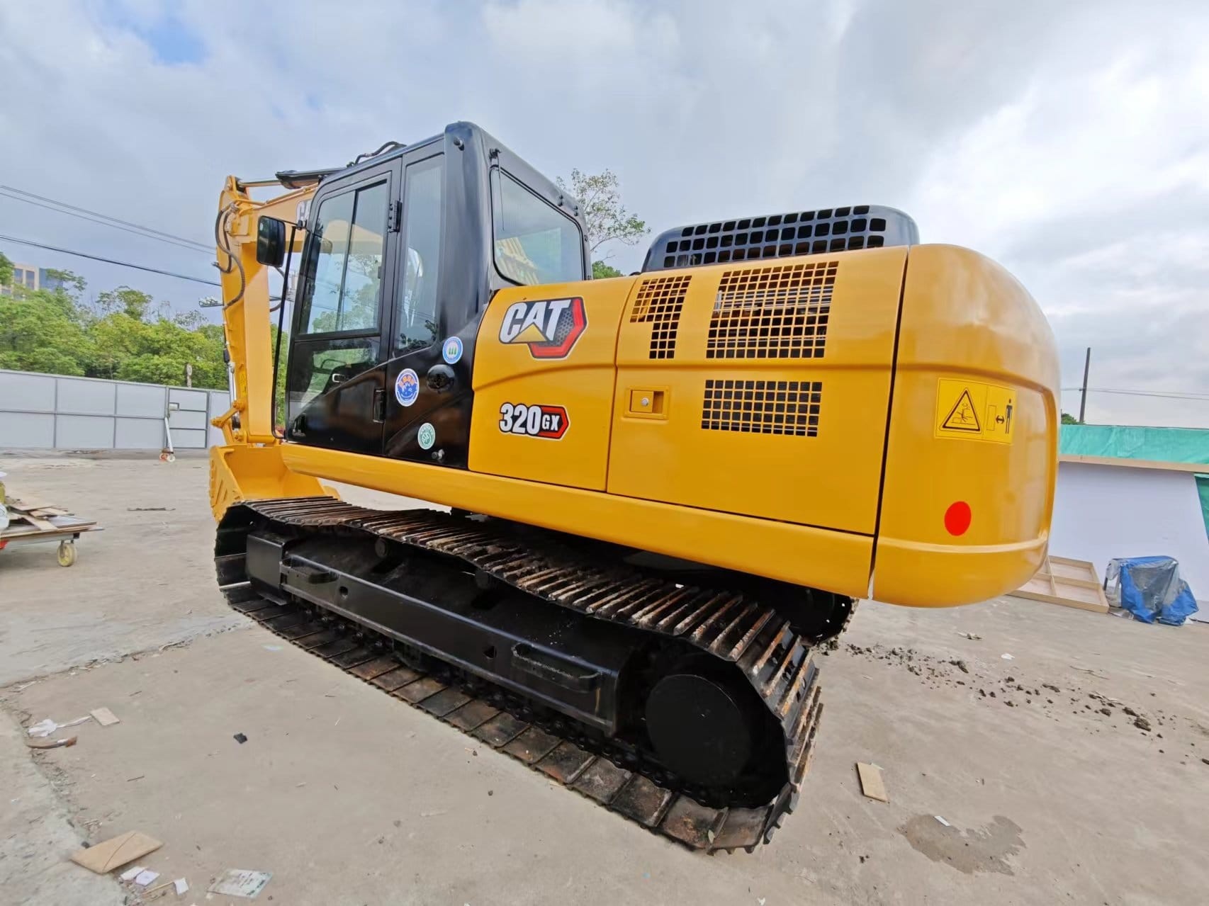 20 Ton Used Excavator Caterpillar Brand Cat 320GX Precise Operation Secondhand Digger