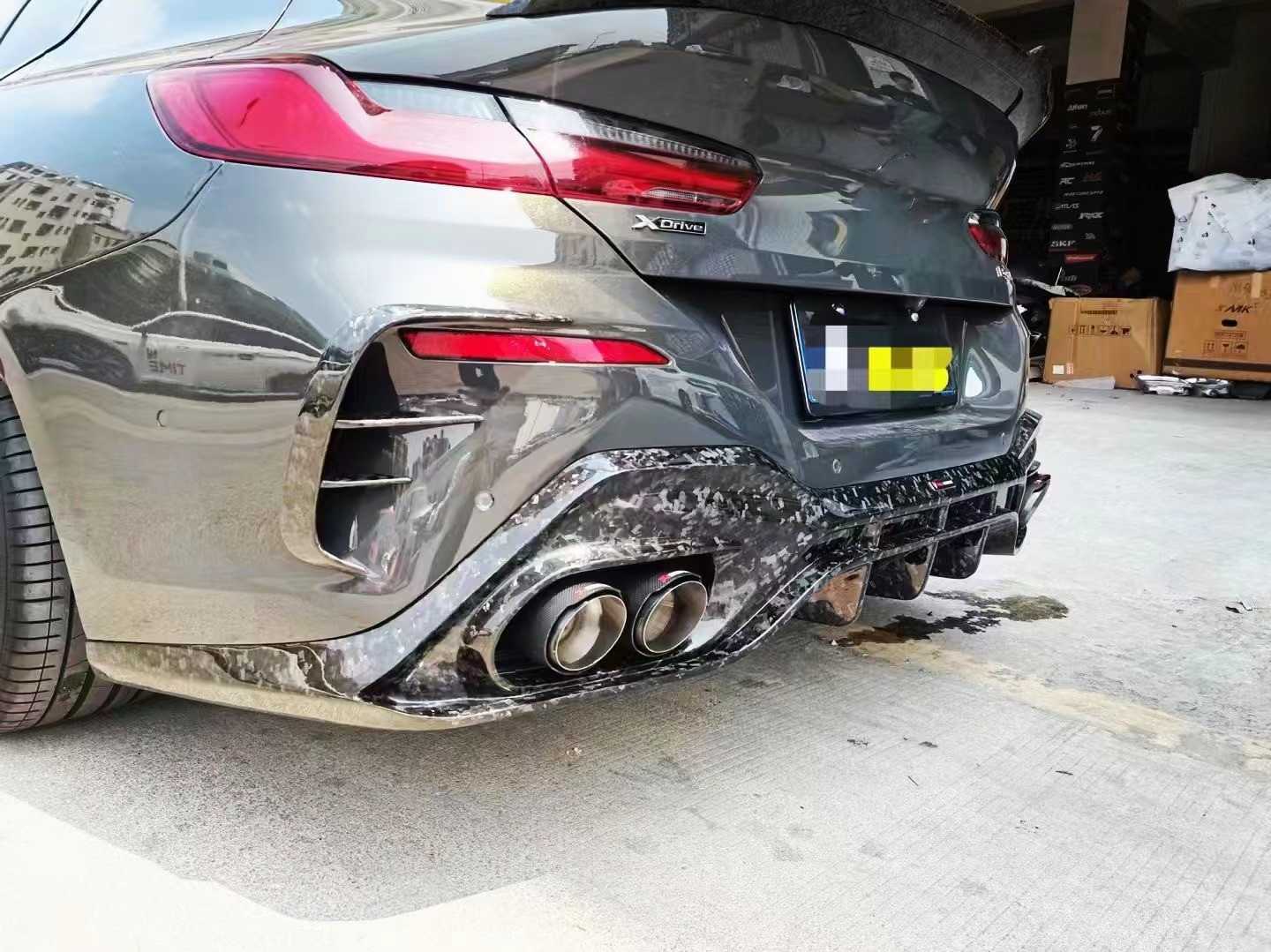 Auto Parts for BMW 8 Series G14 G15 G16 840i Carbon Fiber Body Kit 840i Carbon Fiber Front Scoop Diffused Spoiler Side Skirt