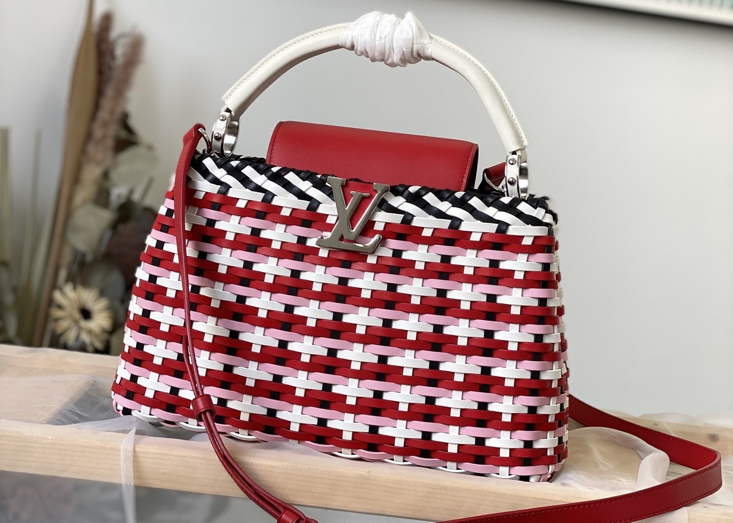 Rattan Weaving Handmade Crossbody Bag , Red Handmade Rattan Bag