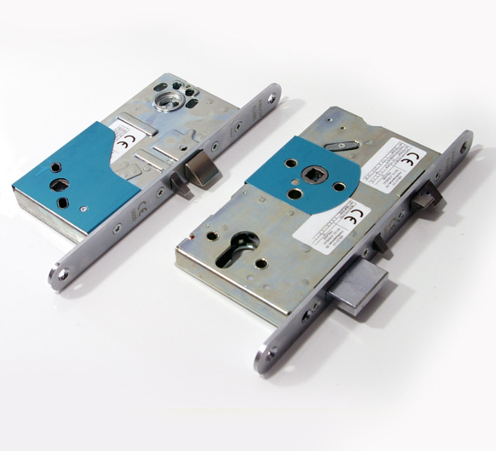 Custom Mold Multi Cavity Plastic Injection Mold With Cold Hot Runner Steel