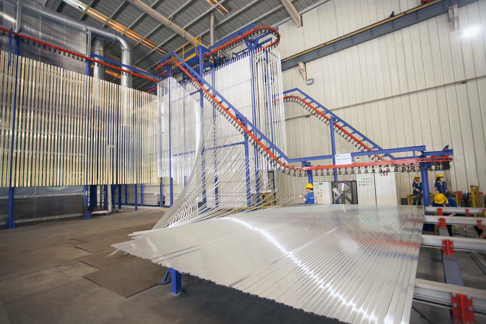 6063 Aluminum Channel Extrusions 85 Thermal Window Yarn Integration