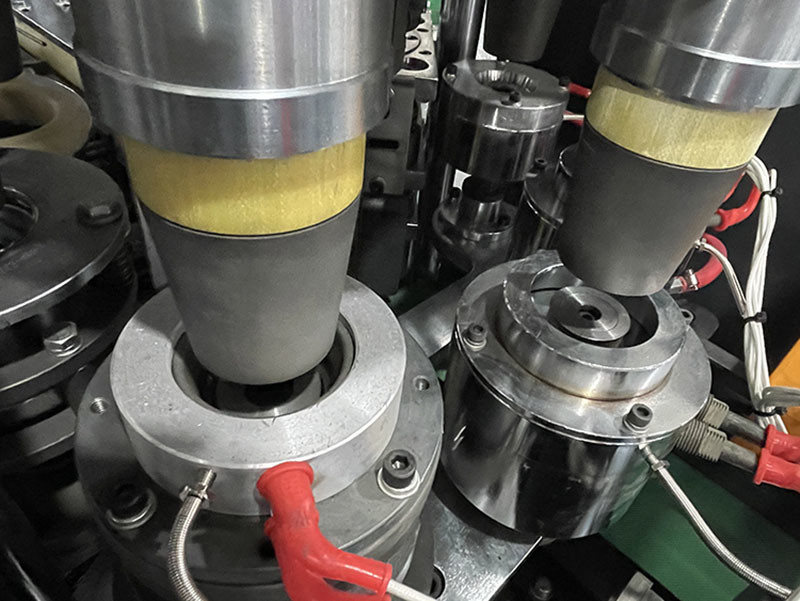 Servo Motor Ultrasonic Machine To Make Disposable Coffee Paper Cup Making