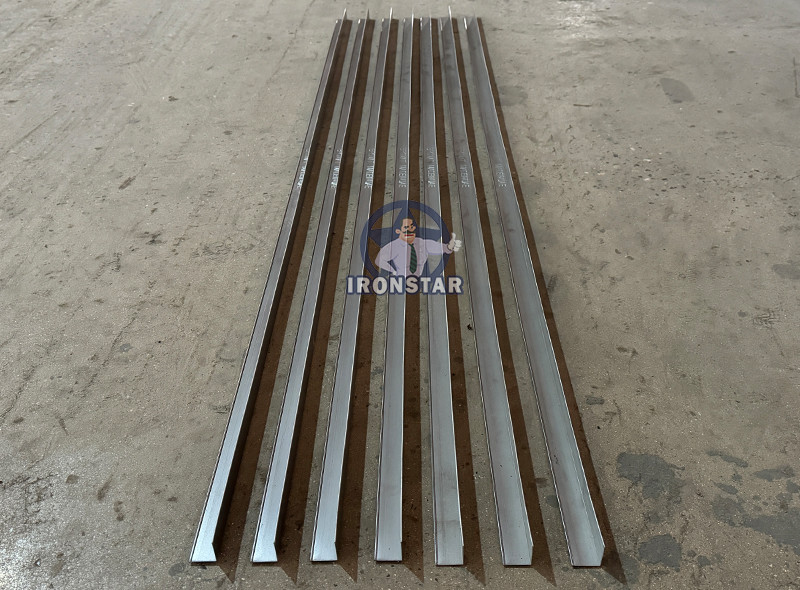 High speed Angle and U channel 2 in 1 roll forming machine in UAE