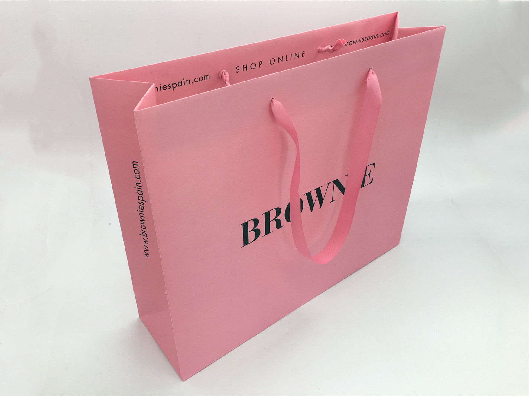 Foldable Recyclable Custom Printed Paper Bags With Handles 410x530x120 Mm