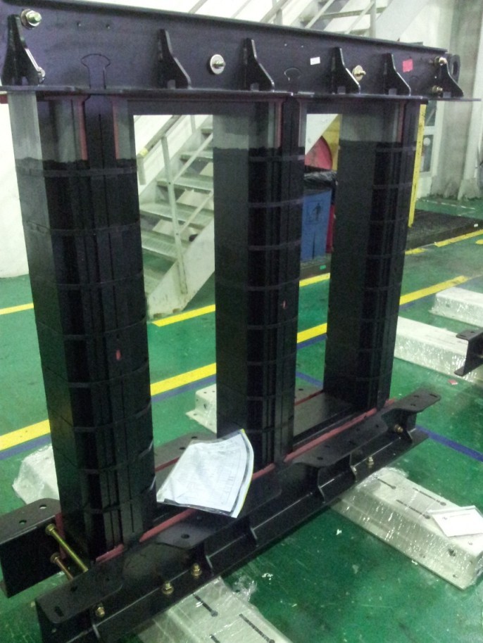 Power Metal Core Transformer Superimposed With Silicon Steel Sheets