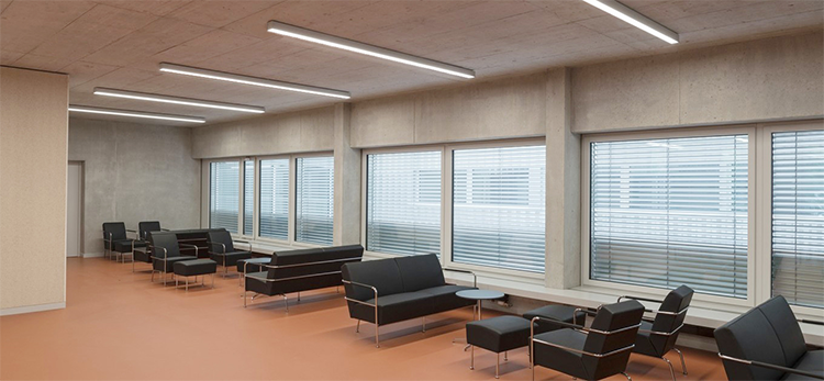 Office Linear LED Pendant Lights Anti Corrosion Aluminum Lamp Body