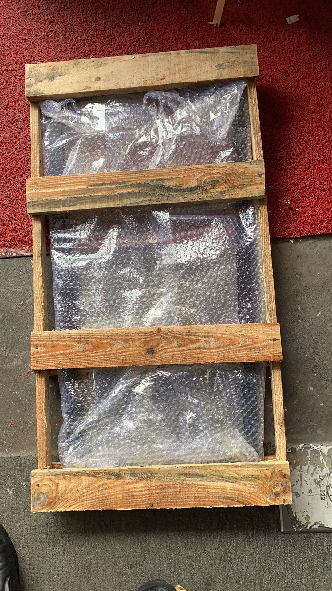 Construction parts excavator spare parts Glass for driving room pipe