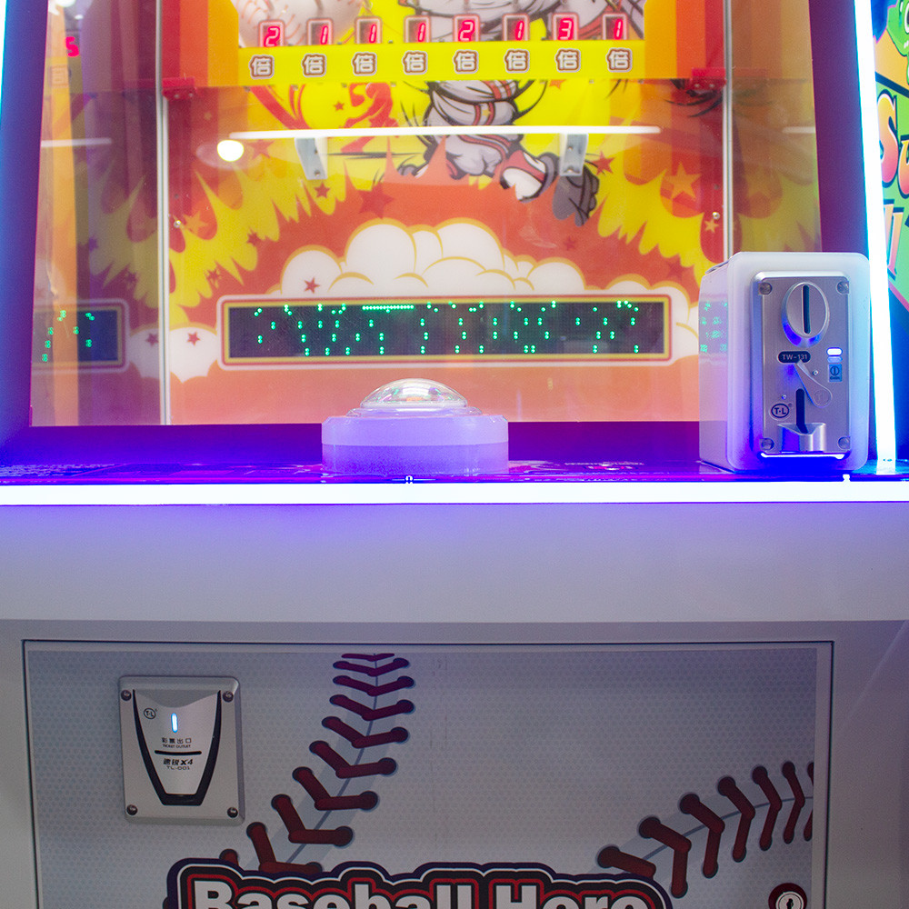 Sport Themed Video Arcade Machine , 220V Baseball Hero Games CE Approved