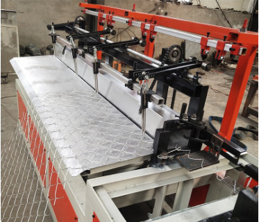 Blue Color Single Wire Chain Link Fencing Making Machine Fully Automatic