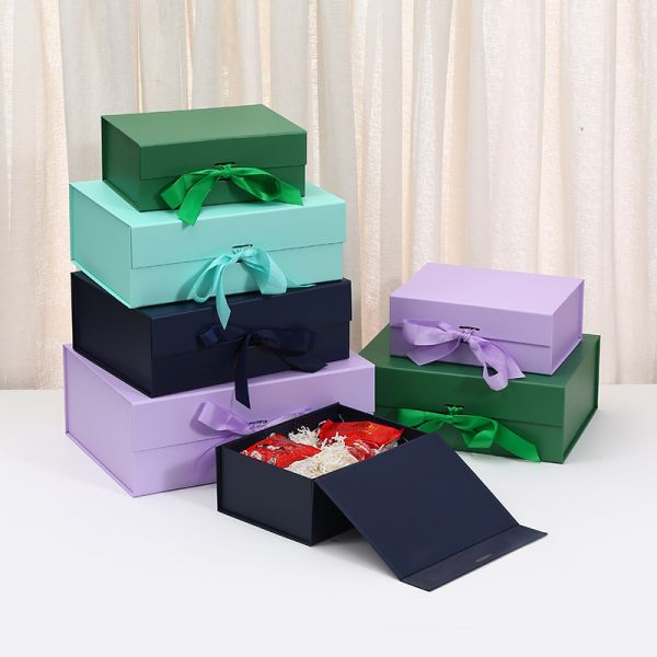 Custom Rigid Gift Box Large White Magnetic Flip Gift Box With Ribbon One-Piece Foldable Empty Box For Wig Packaging Valentine's Day & Gift Giving