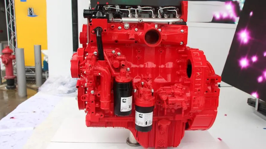 Reliable Bus Spare Parts Yutong Bus ZK6129H Cummins Engine L32520 High Precision
