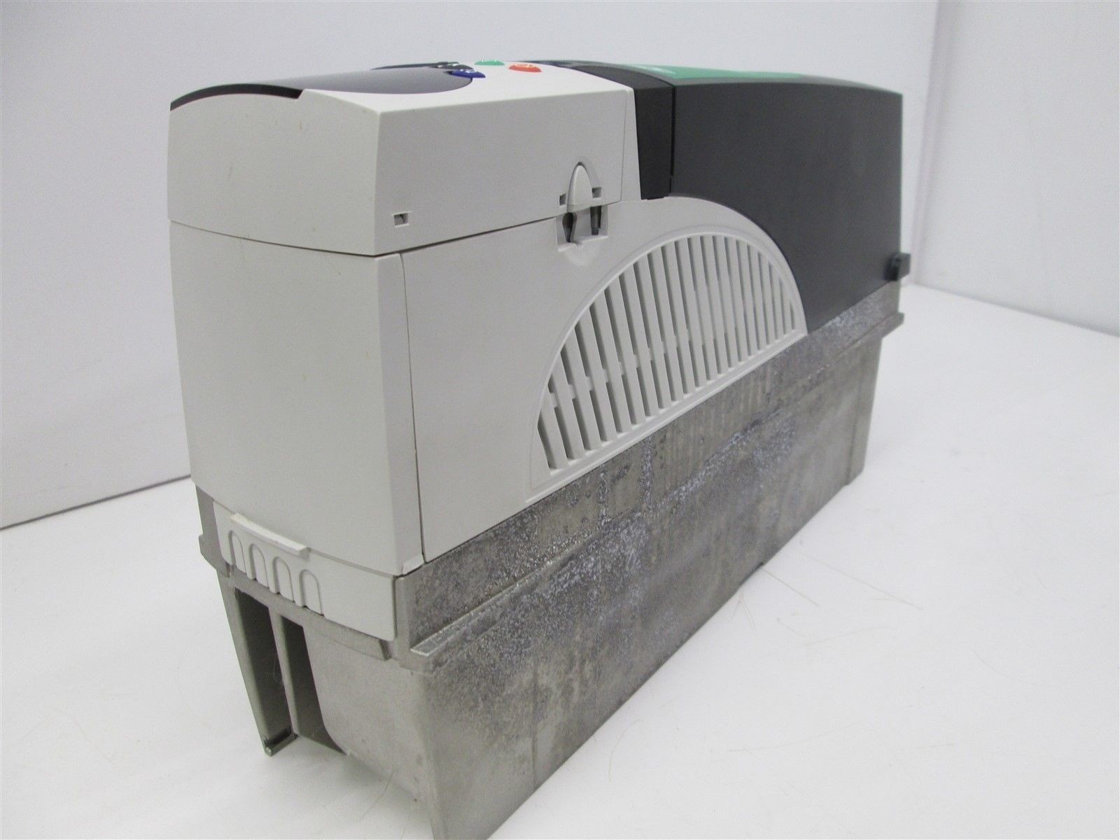 SP1201 VARIABLE FREQUENCY AC DRIVE UNIDRIVE SP WITHOUT KEYPAD 230 VAC