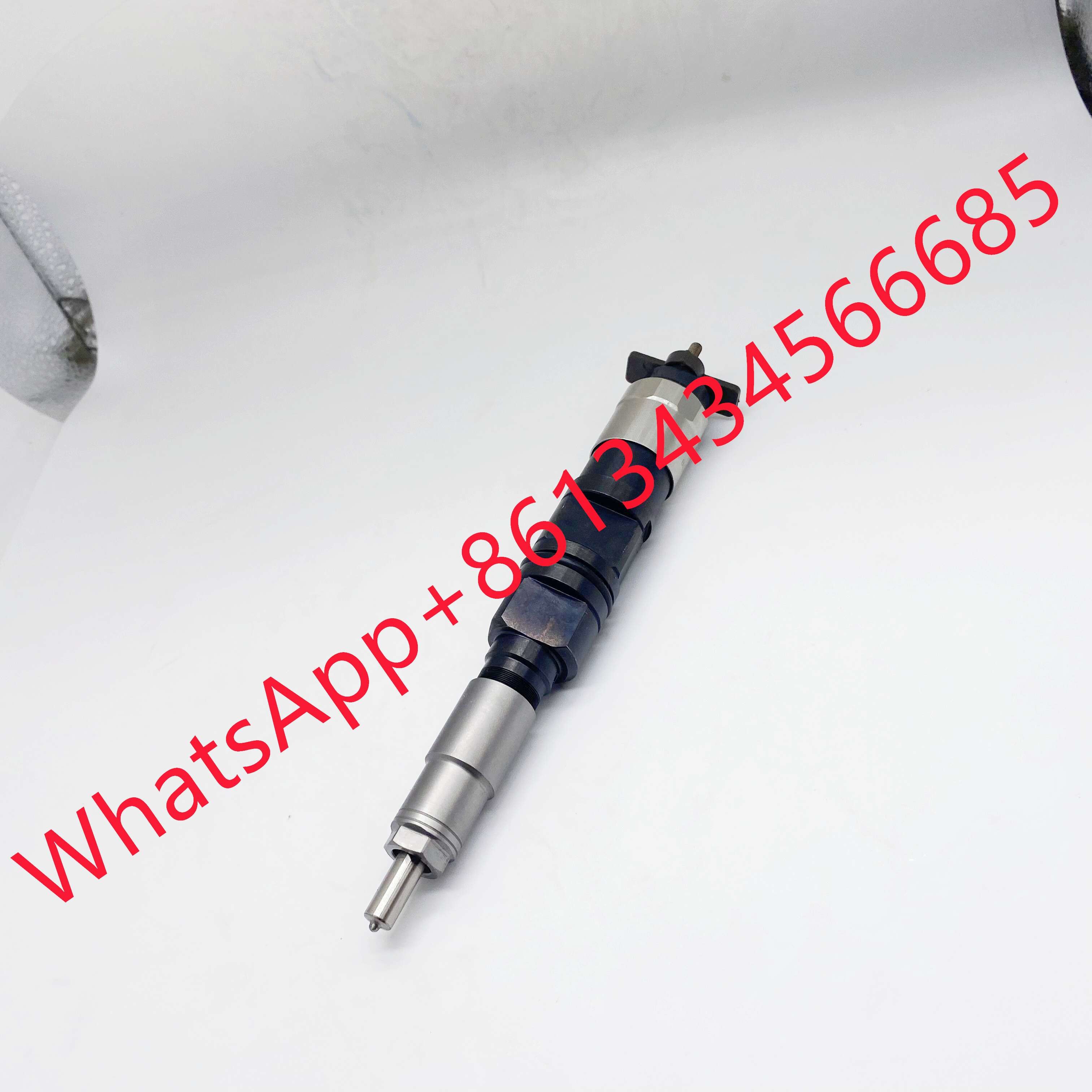 hot sale High quality Common Rail Diesel Fuel Injector 095000-5050