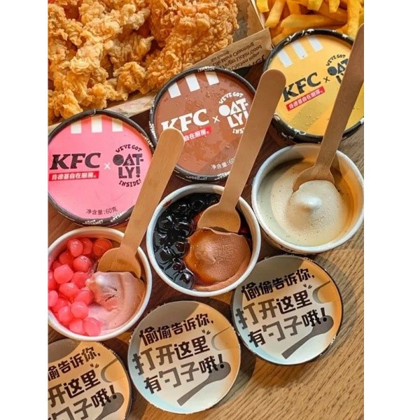 Disposable Juice / Ice Cream Cup Making Machine With Ultrasonic Heating System