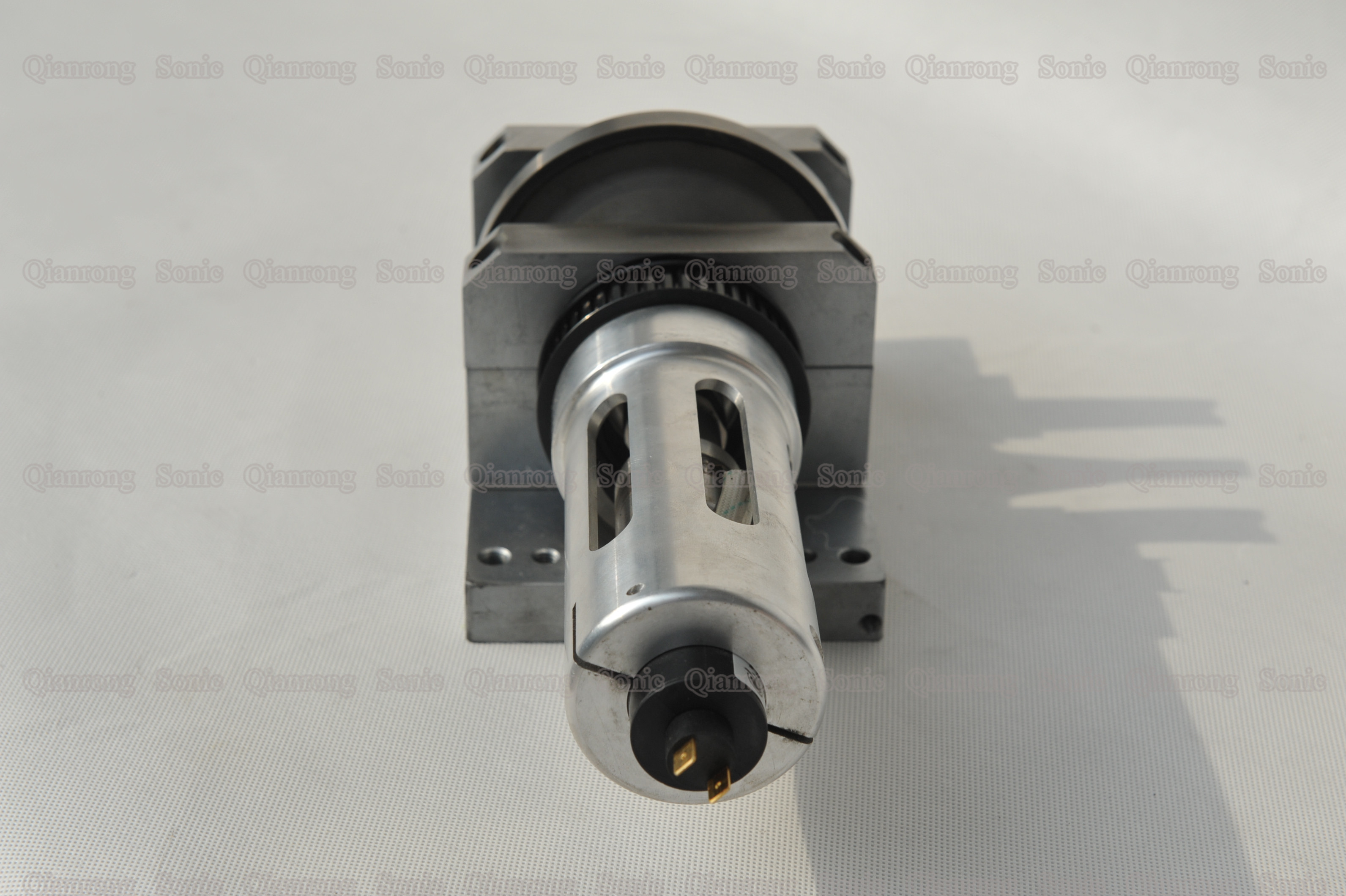 Longitudinal Ultrasonic Sewing Machine , Ultrasonic Embossing Machine Vibration For Special Thicker TPU Material