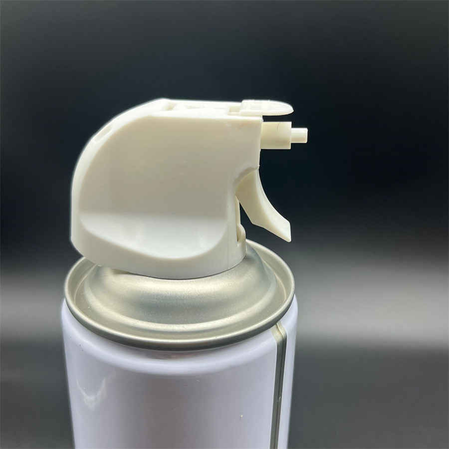 Precision Spray Trigger Gun for Automotive Care - Fine Mist, Adjustable Pressure