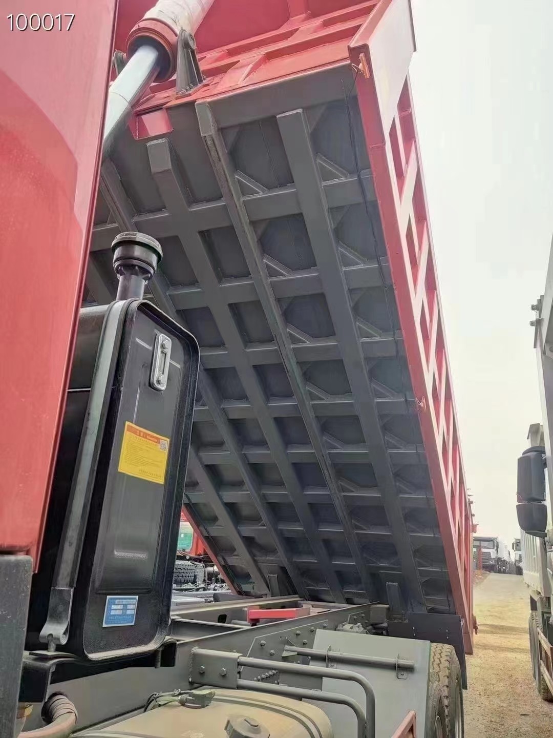 HOWO Brand New Tipper Truck 6*4 400hp 2023 Year Sino Truck