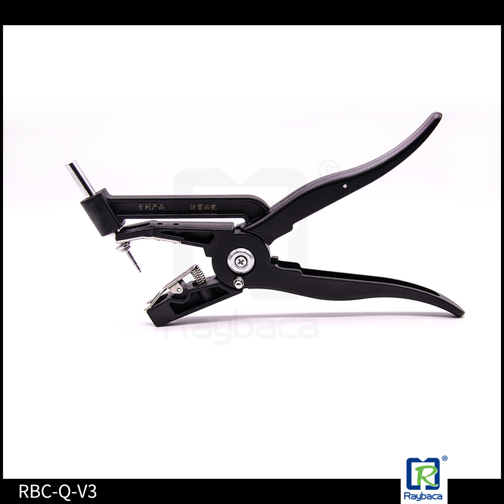 Strong Ear Tag Applicator For Livestock Animal Tag High Precision RBC - Q - V3