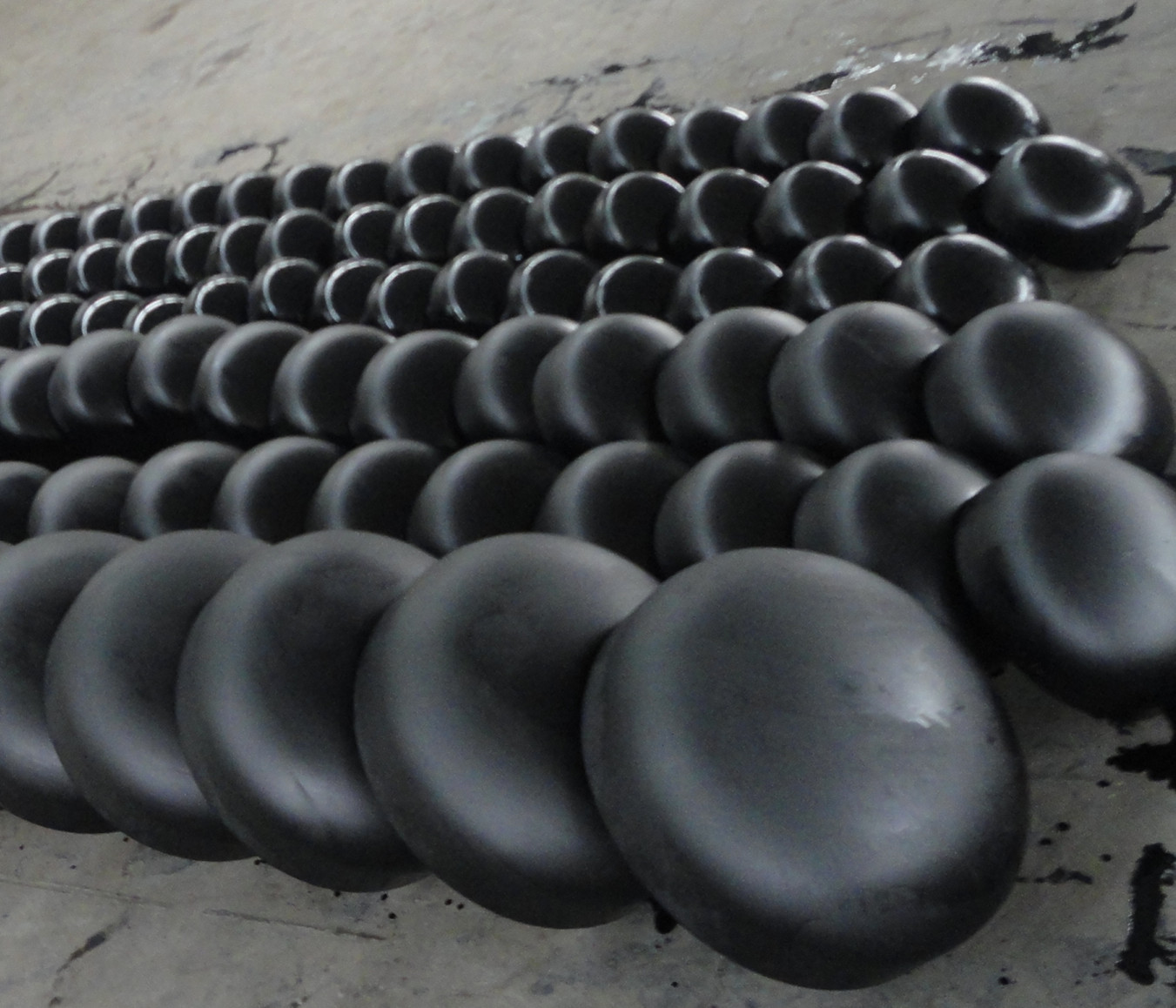 Ansi Din Jis Gost SCH80 Steel Pipe Cap Seamless Seam Welded 1/2"-72"