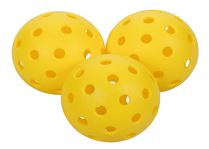 Promotional Outdoor Exercise Equipment , 26 Holes Pickleball Balls Outdoor