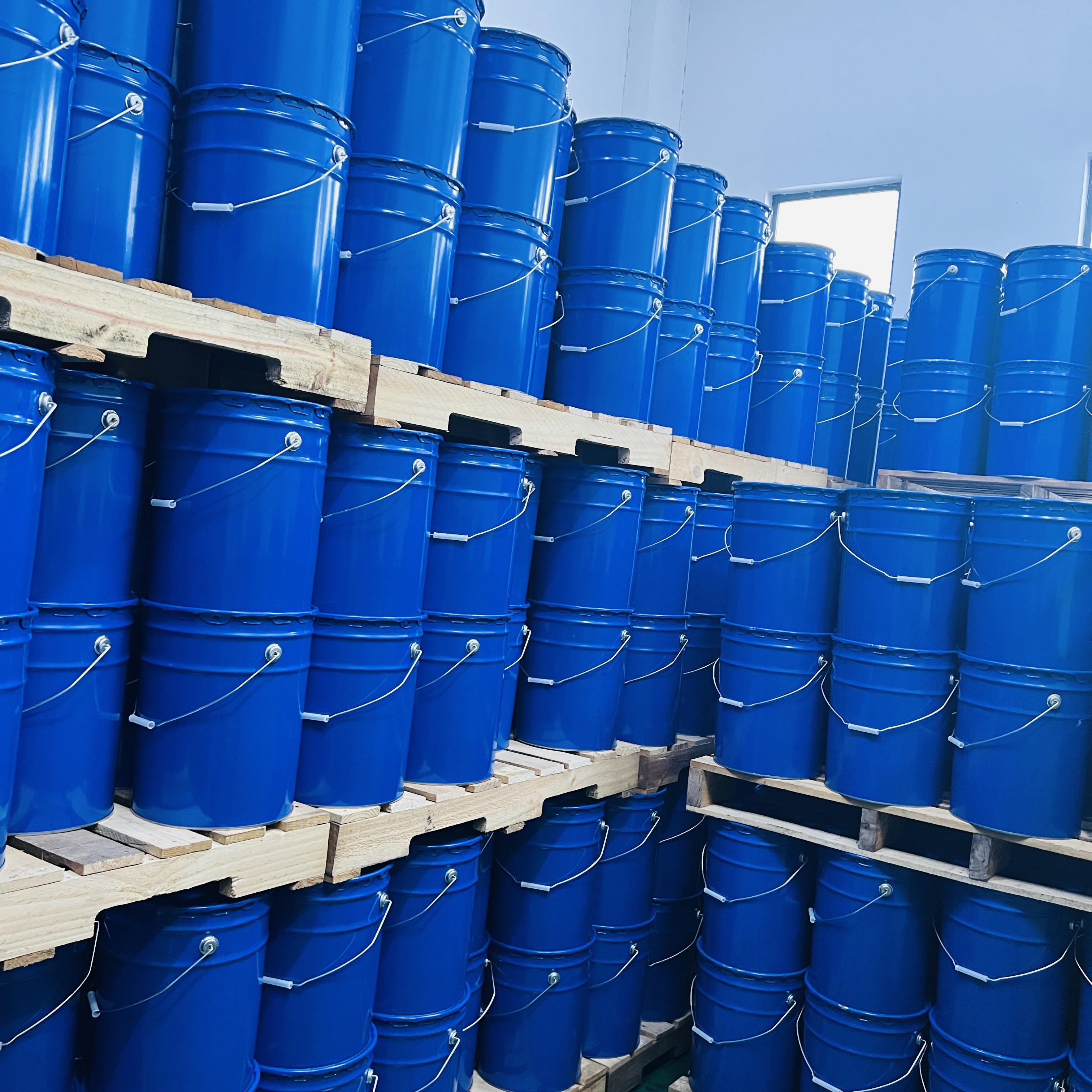 Dry Type Flame Retardant Epoxy Resin, Electric Insulators Clear Epoxy Liquid