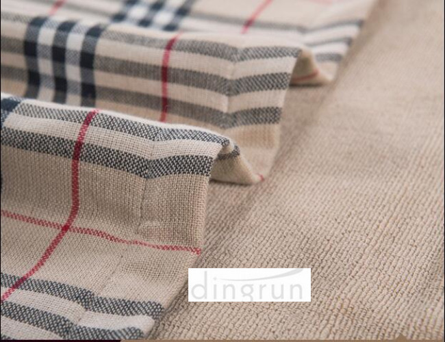 400 Gsm Anti Bacterial Custom Lightweight Bath Towels 60*120cm Quick Dry