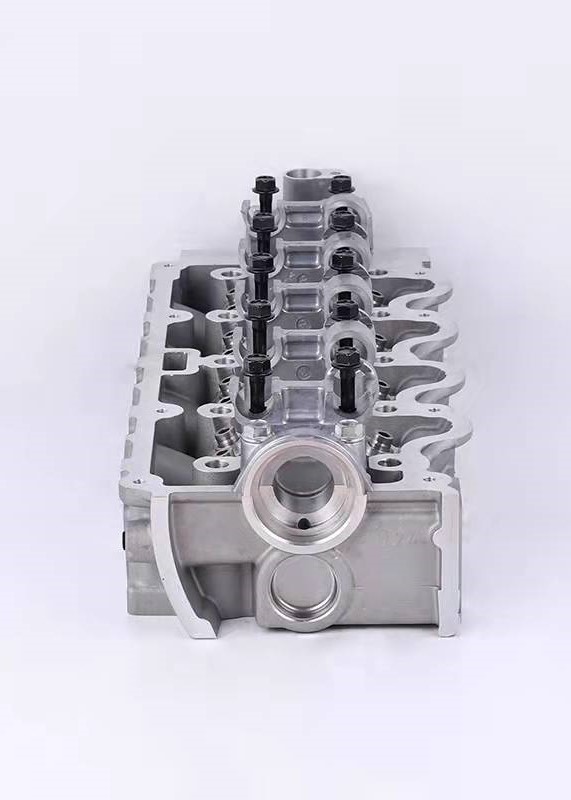 ACCENT 1.5 INJ. 1996-2000 Engine Cylinder Head 22100-22021