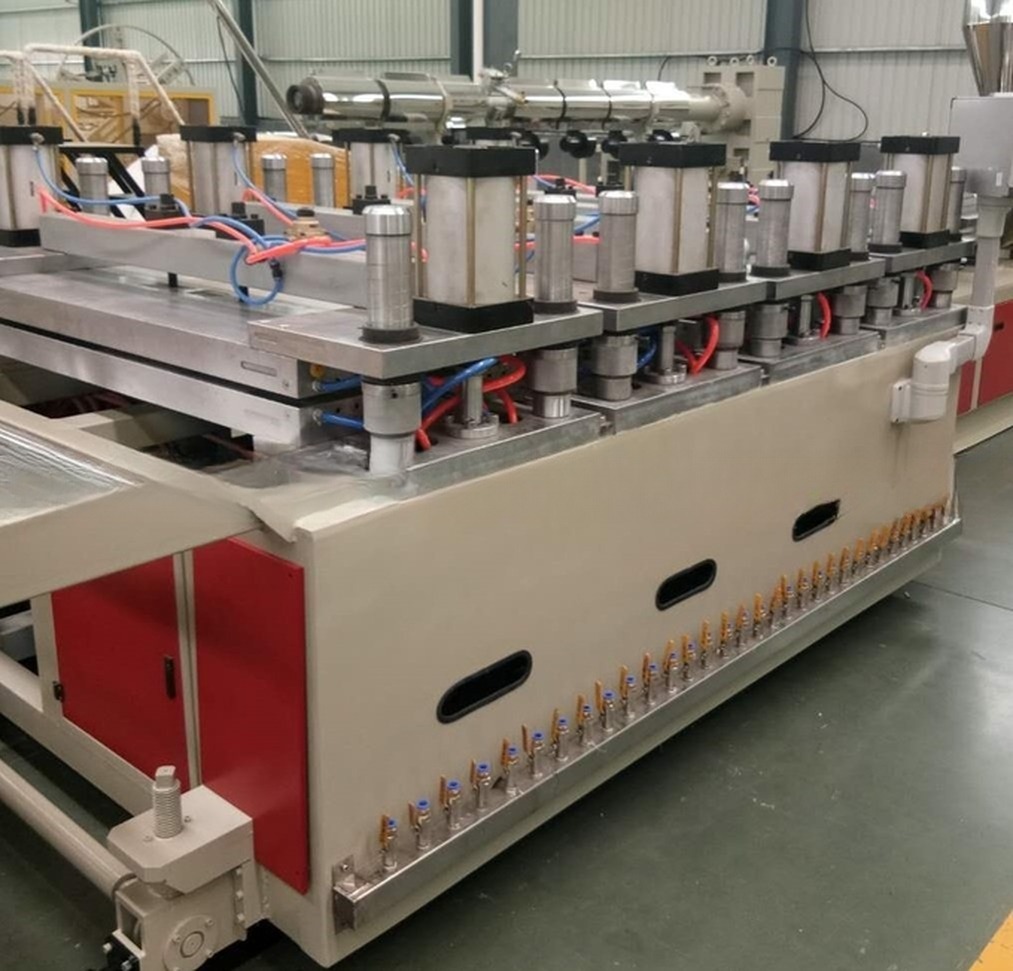 Plastic PVC / WPC Celuka Foam Board Extrusion Production Line