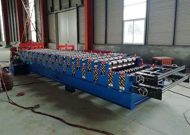 Weight 4.5 Tons Double Layer Roll Forming Machine Any Two Profiles Combination Available