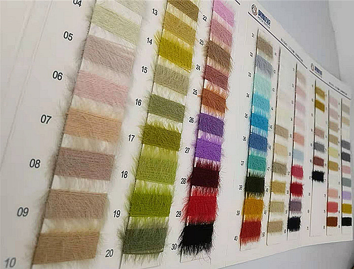 7NM 100% Nylon Fluffy Chunky Yarn Feather Soft Sock Yarn