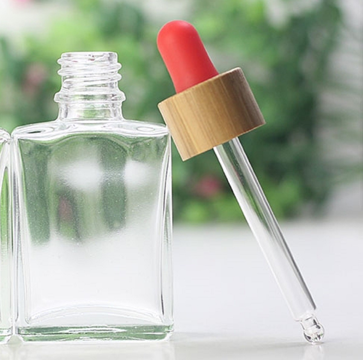 30ml Bamboo Cosmetic Packaging Flat Shape Glass Dropper Bottle
