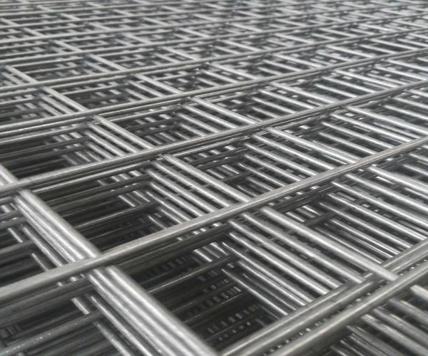 Square Opening Shape Welded Wire Mesh Panel Welded Mesh Fence