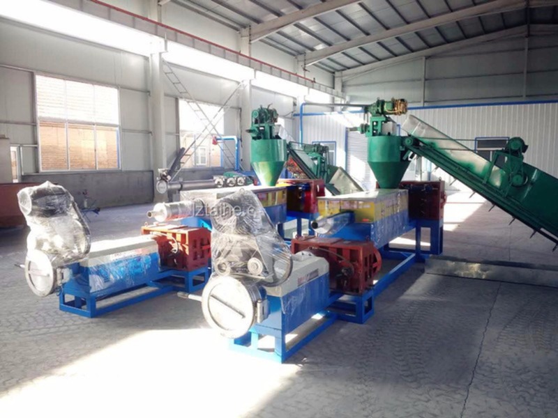 OEM Waste Plastic PP PE Film Recycling Line With Max. Capacity Of 100-500kg/H