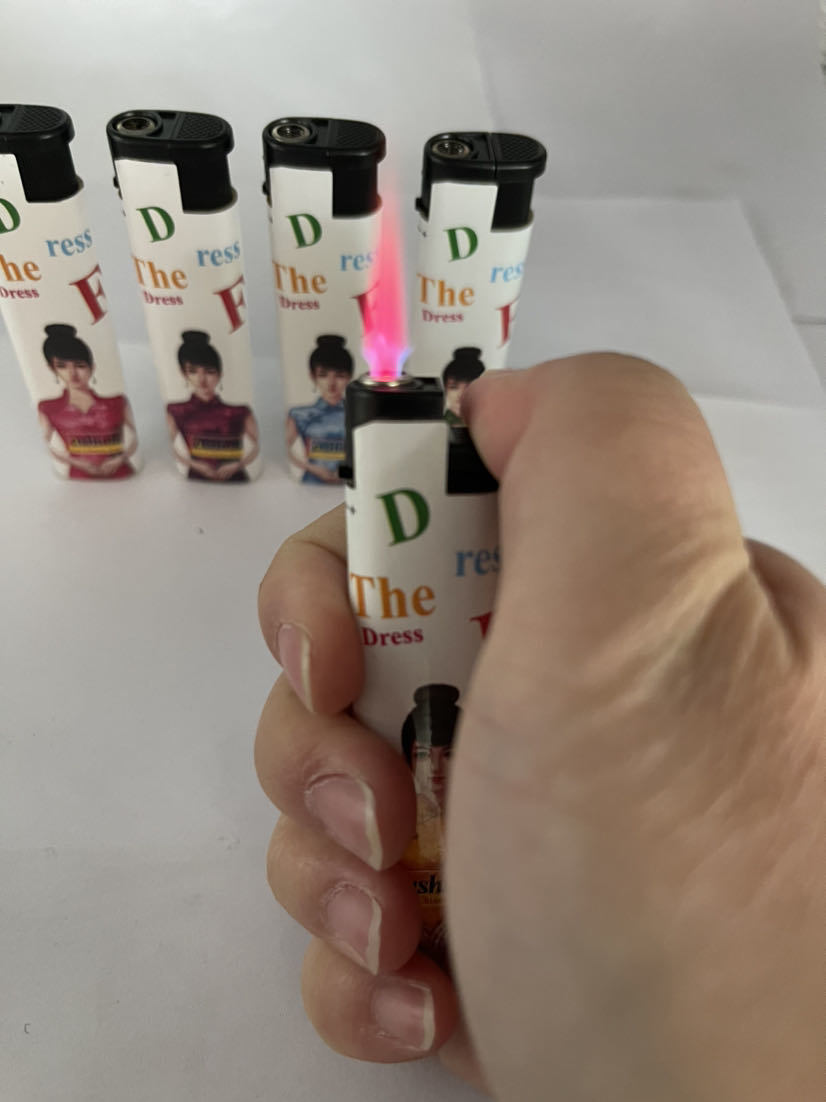 Slim Cigarette Windproof Lighter Cigarette Disposable Refillable Gas Butane Windproof Gas Lighters