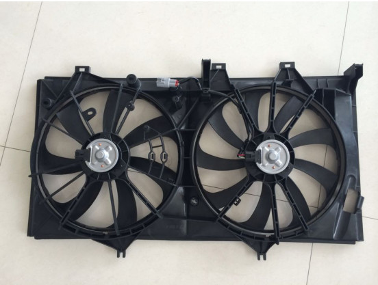 Diesel Engine Car Radiator Electric Cooling Fans B3269 - 130815 Excellent Performance