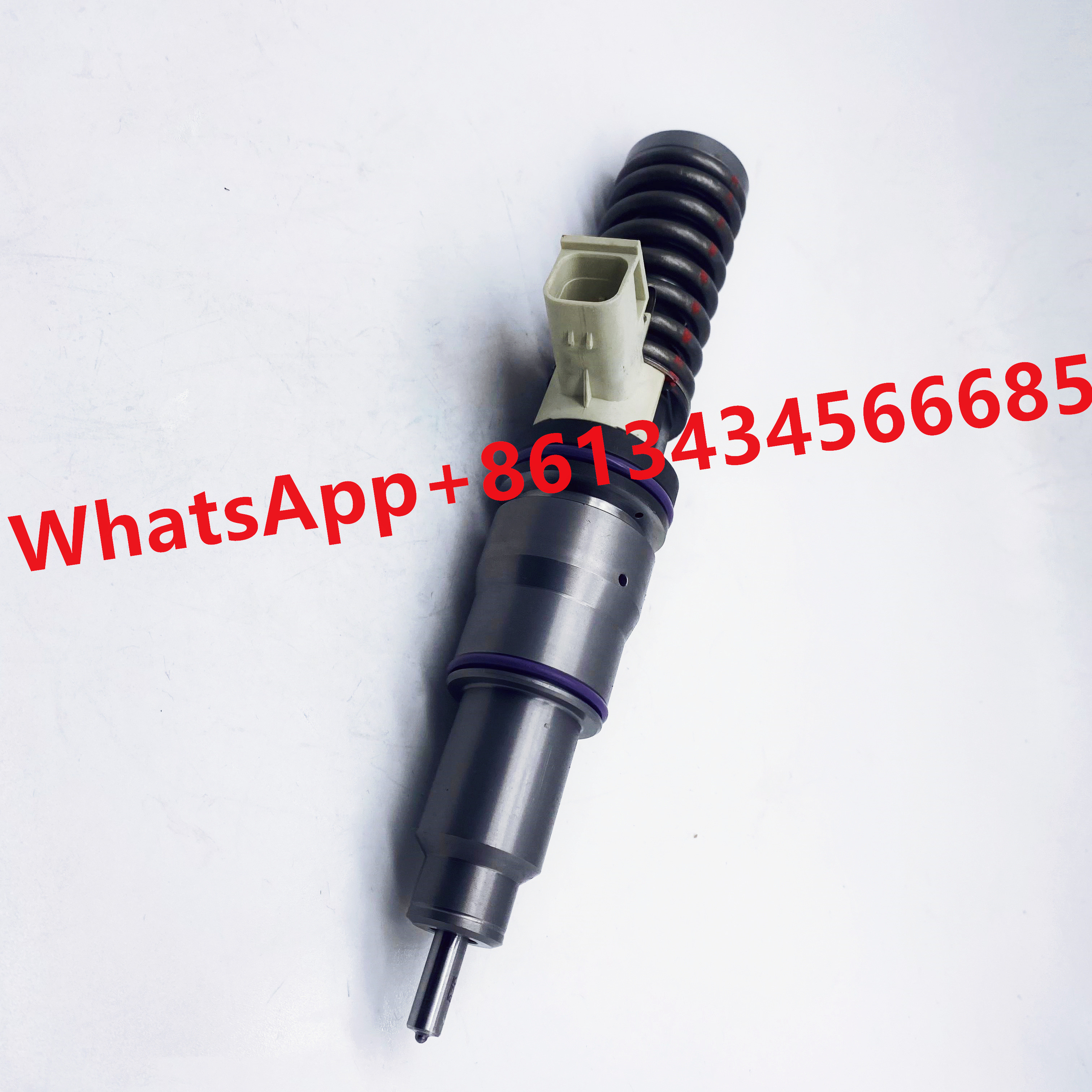Diesel engine fuel Injector 21582098 7421582098 21644600 85003950 BEBE4D41001 E3.18 For RVI / VOLVO/VOLVO TRUCK