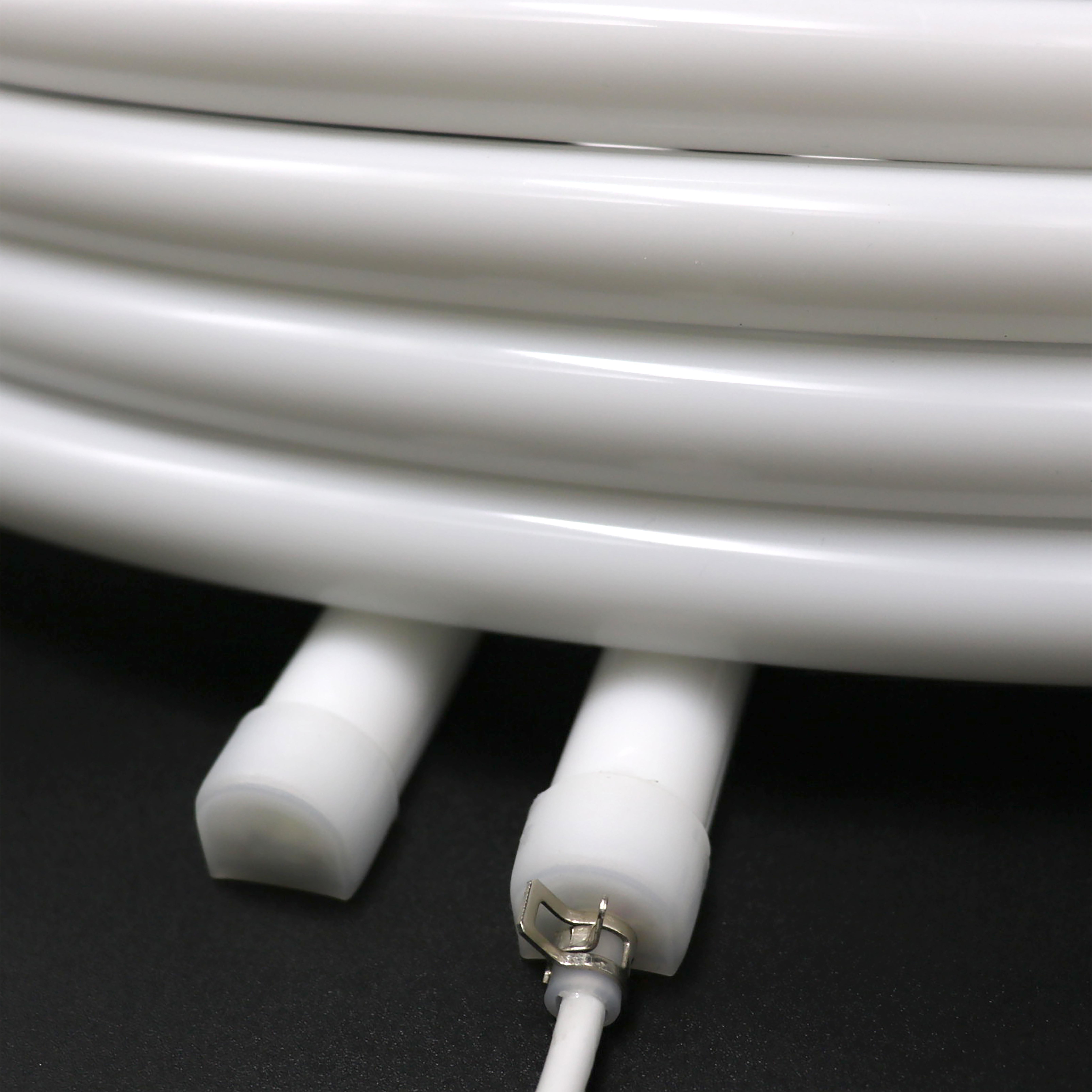 Superbright Ed Flexible Neon Light Extrusion Silicone Neon Light IP65 48V For Building