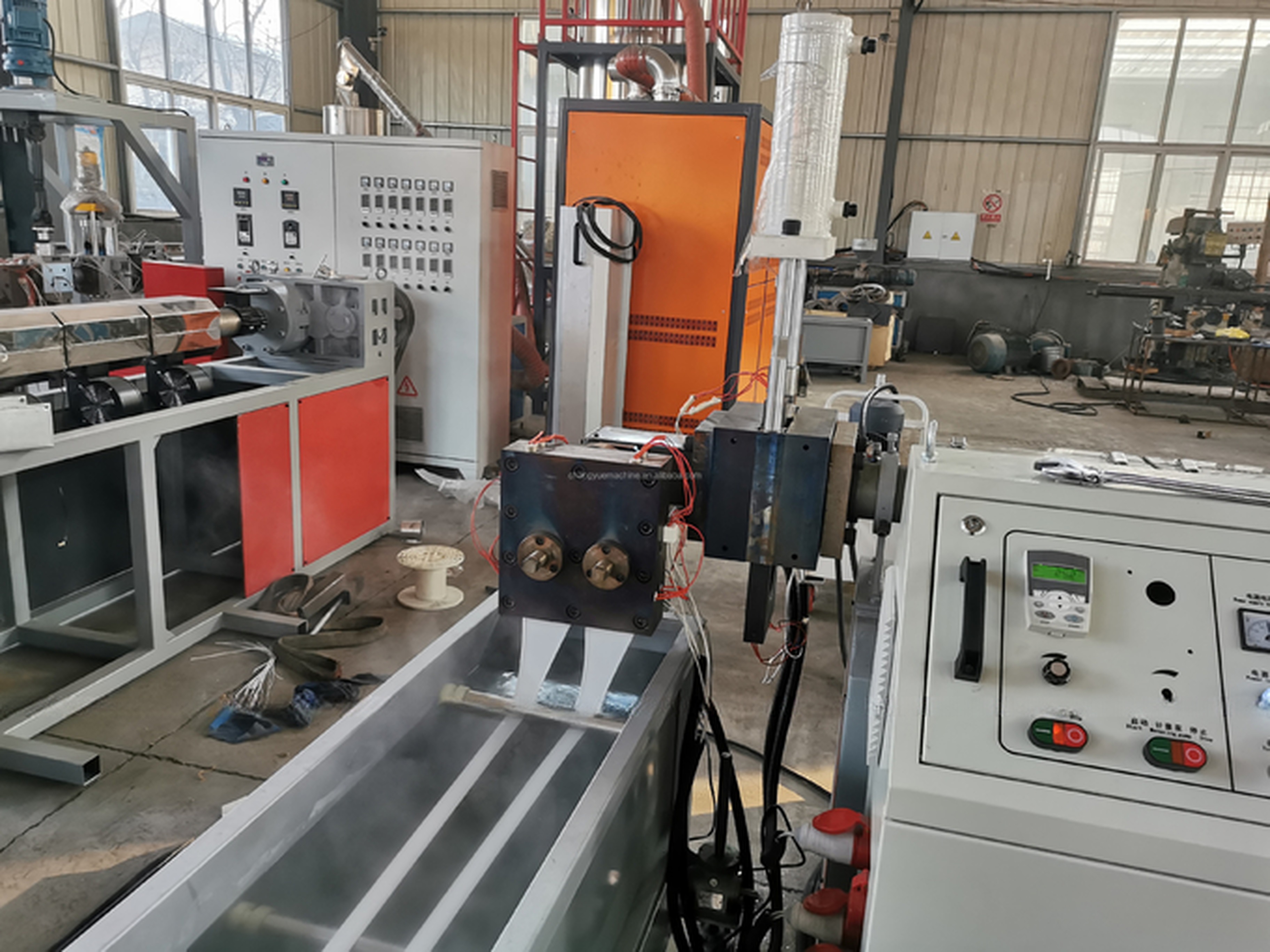 Plastic Geo Strap Banding Extrusion Machine with 30 1 Screw L/D Ratio and Materials